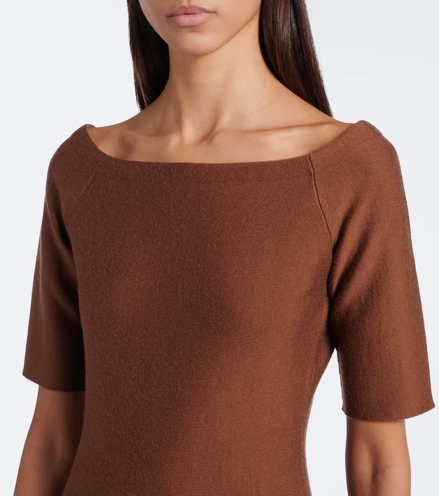 Gabriela Hearst Vivia wool, silk, and cashmere midi dress | Thumbnail 3 Gabriela Hearst Vivia wool, silk, and cashmere midi dress | Thumbnail 3