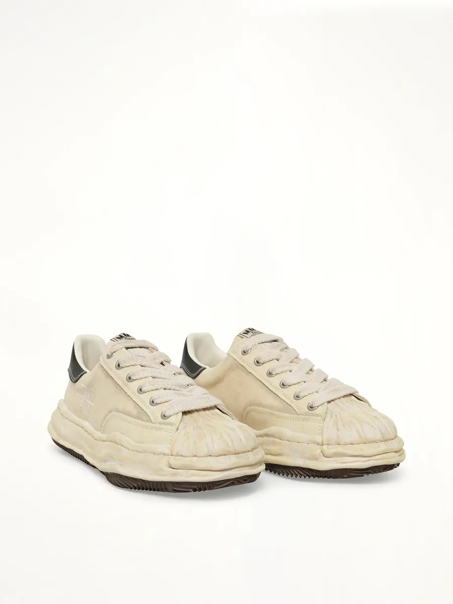 Maison MIHARA YASUHIRO Blakey Bleached Canvas Low Top Sneakers | Thumbnail 2 Maison MIHARA YASUHIRO Blakey Bleached Canvas Low Top Sneakers | Thumbnail 2