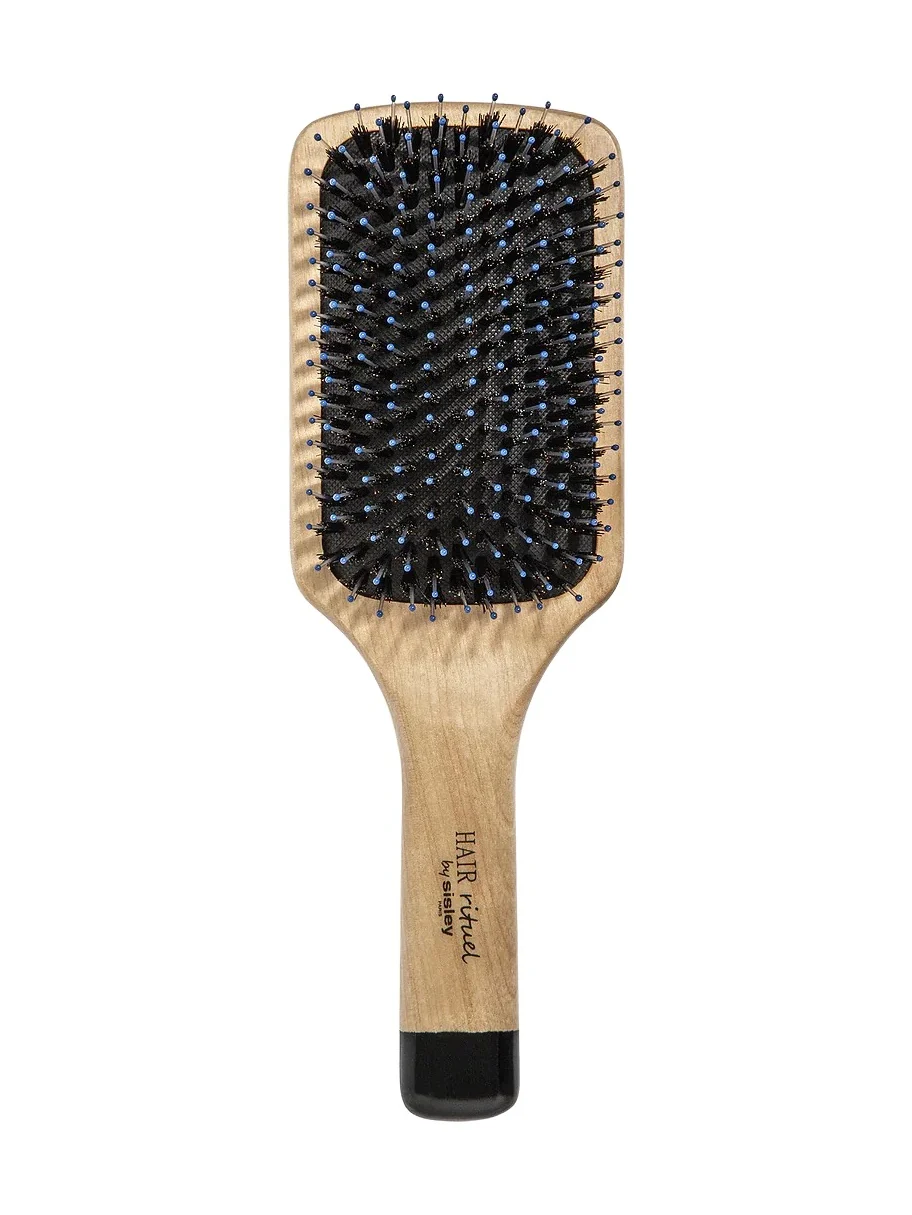 The Brush Radiance & Softness The Brush Radiance & Softness