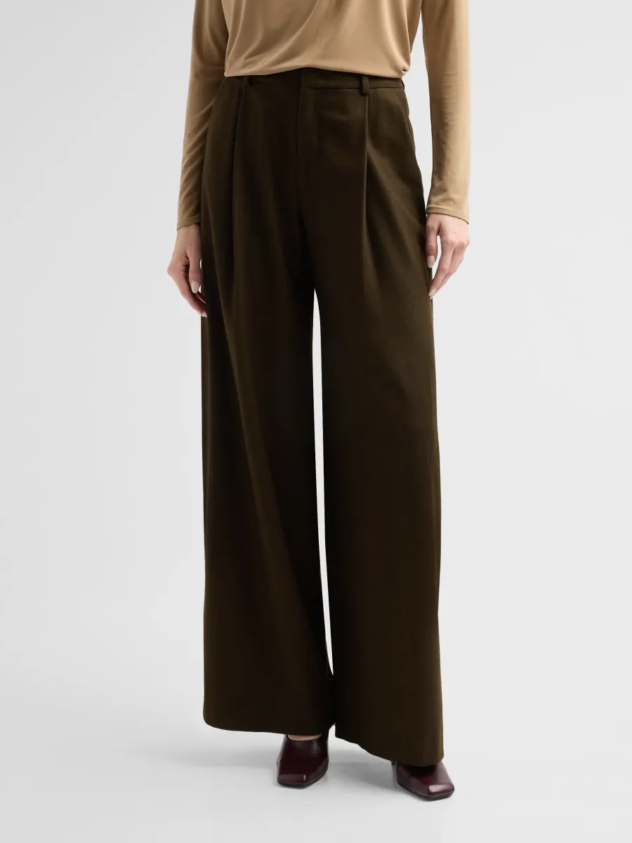 Vince Women's Camille Wool-Blend High-Rise Wide-Leg Trousers | Thumbnail 4 Vince Women's Camille Wool-Blend High-Rise Wide-Leg Trousers | Thumbnail 4