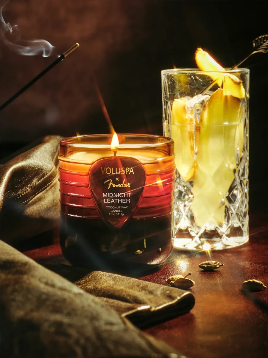 Voluspa x Fender Midnight Leather Candle | Thumbnail 2 Voluspa x Fender Midnight Leather Candle | Thumbnail 2