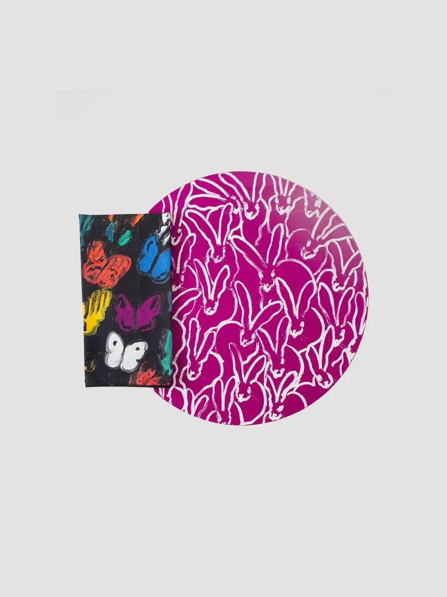 Hunt Slonem Rabbit Run 15" Round Lacquer Placemat, Fuchsia | Thumbnail 2