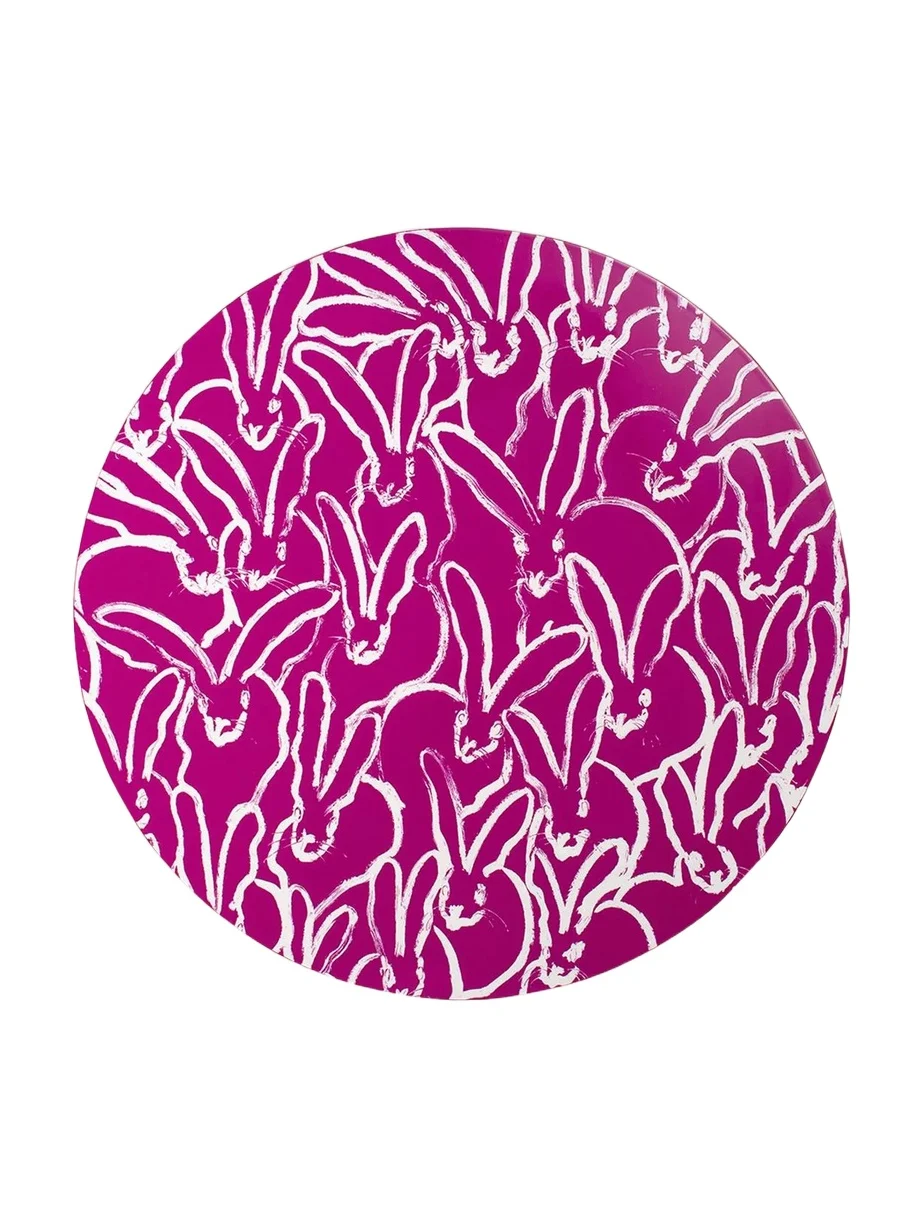 Hunt Slonem Rabbit Run 15" Round Lacquer Placemat, Fuchsia