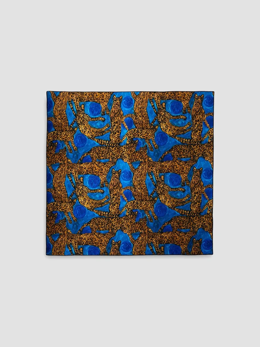 Hunt Slonem Blue Pearls & Ocelots Napkin | Thumbnail 2 Hunt Slonem Blue Pearls & Ocelots Napkin | Thumbnail 2