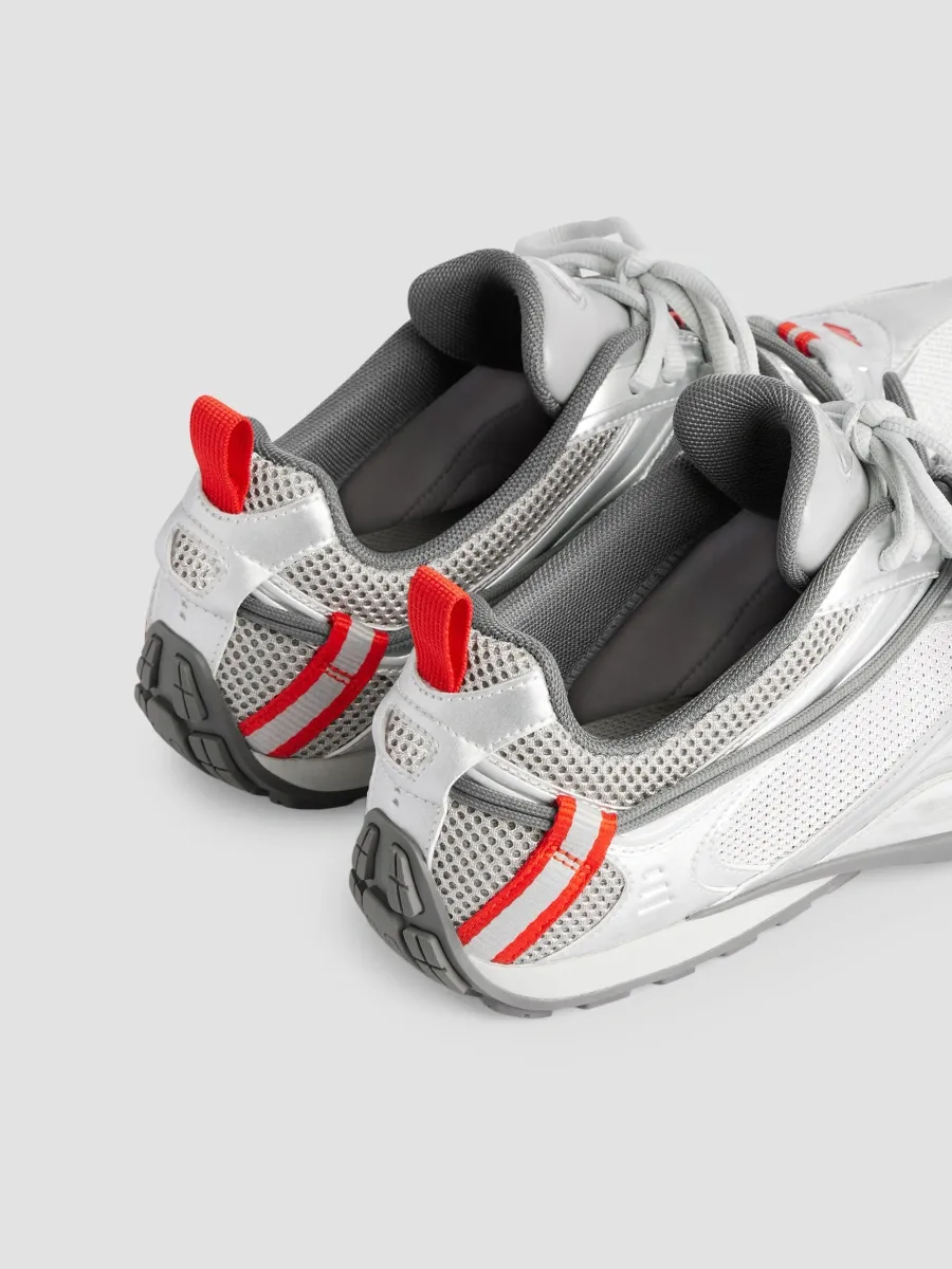 Balenciaga Men's Radar Gradient Lines Sneakers | Thumbnail 3 Balenciaga Men's Radar Gradient Lines Sneakers | Thumbnail 3