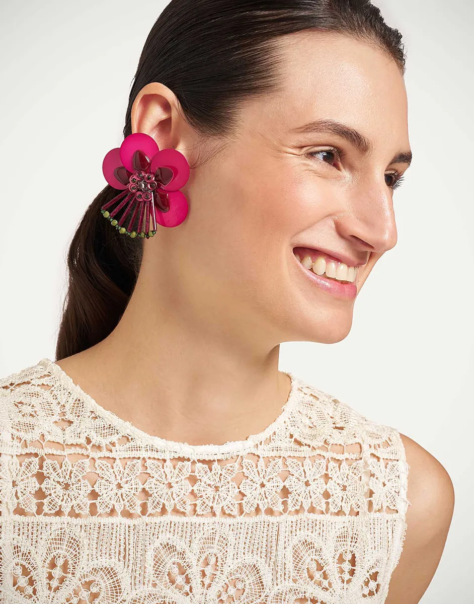 La Double J Petal Earrings | Thumbnail 2 La Double J Petal Earrings | Thumbnail 2