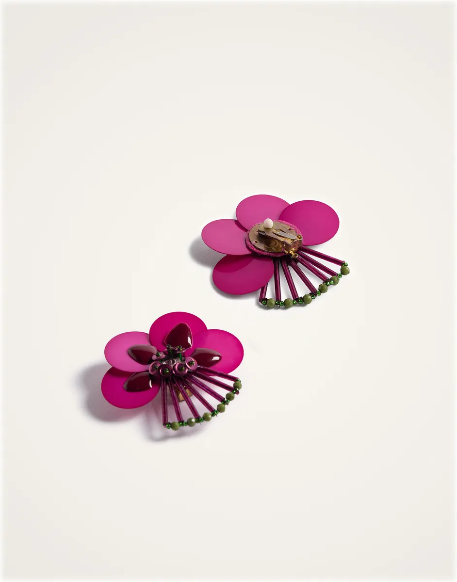 La Double J Petal Earrings | Thumbnail 5 La Double J Petal Earrings | Thumbnail 5