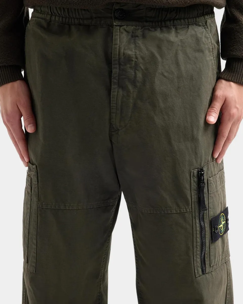 Stone Island Men's Cotton Cargo Pants | Thumbnail 3