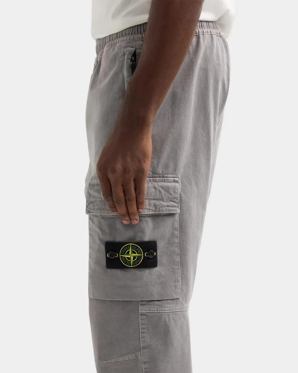 Stone Island Men's Cargo Jogger Pants | Thumbnail 3 Stone Island Men's Cargo Jogger Pants | Thumbnail 3