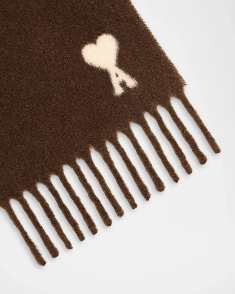 AMI PARIS Logo Alpaca-Blend Knit Scarf | Thumbnail 2 AMI PARIS Logo Alpaca-Blend Knit Scarf | Thumbnail 2