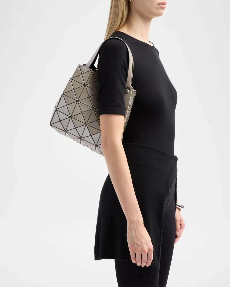 Issey Miyake Carat Large Tote Bag | Thumbnail 2 Issey Miyake Carat Large Tote Bag | Thumbnail 2