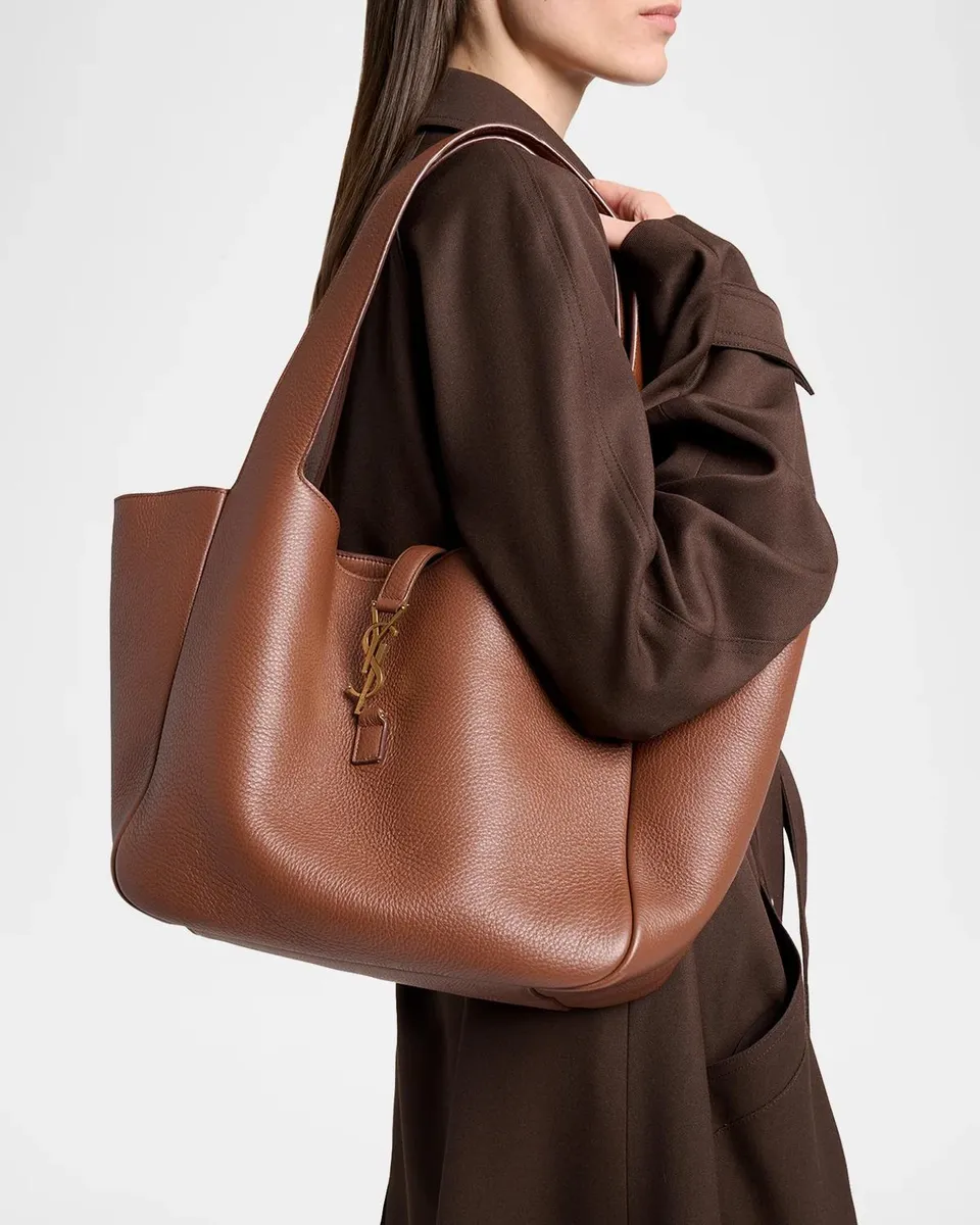 Saint Laurent Le 5 À 7 Bea YSL Tote Bag in Deer Leather | Thumbnail 2 Saint Laurent Le 5 À 7 Bea YSL Tote Bag in Deer Leather | Thumbnail 2