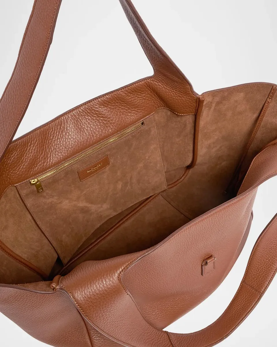 Saint Laurent Le 5 À 7 Bea YSL Tote Bag in Deer Leather | Thumbnail 4 Saint Laurent Le 5 À 7 Bea YSL Tote Bag in Deer Leather | Thumbnail 4