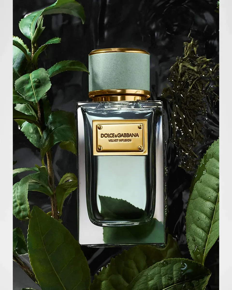 Dolce & Gabbana Beauty Velvet Collection Luminous 3-Piece Travel Set | Thumbnail 3 Dolce & Gabbana Beauty Velvet Collection Luminous 3-Piece Travel Set | Thumbnail 3