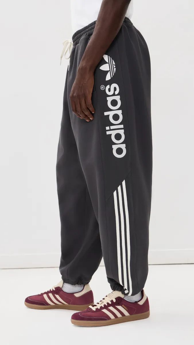 Adidas Blocked Signature Sweatpants | Thumbnail 4