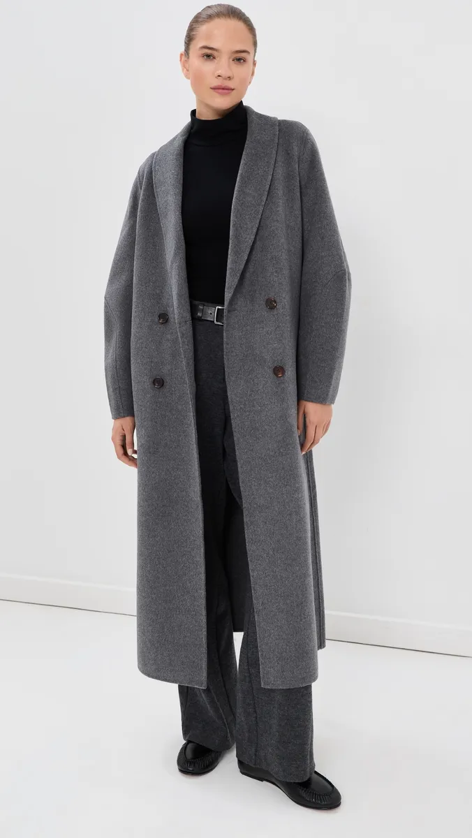 Lisa Yang Double Shawl Coat | Thumbnail 2