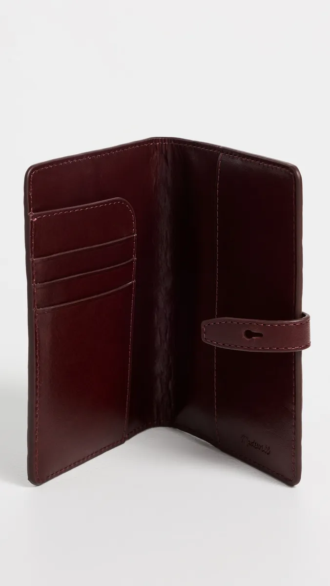 Madewell Leather Passport Case | Thumbnail 5 Madewell Leather Passport Case | Thumbnail 5