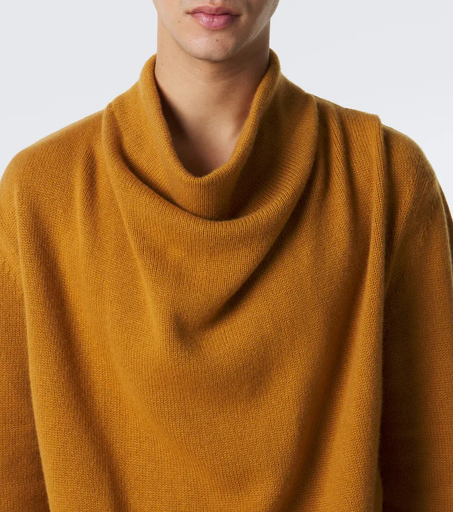 Valentino Garavani Draped cashmere turtleneck sweater | Thumbnail 2 Valentino Garavani Draped cashmere turtleneck sweater | Thumbnail 2