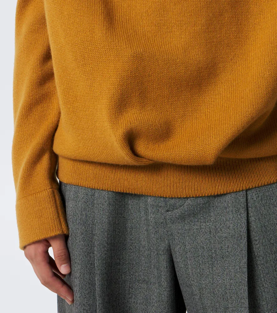 Valentino Garavani Draped cashmere turtleneck sweater | Thumbnail 7 Valentino Garavani Draped cashmere turtleneck sweater | Thumbnail 7