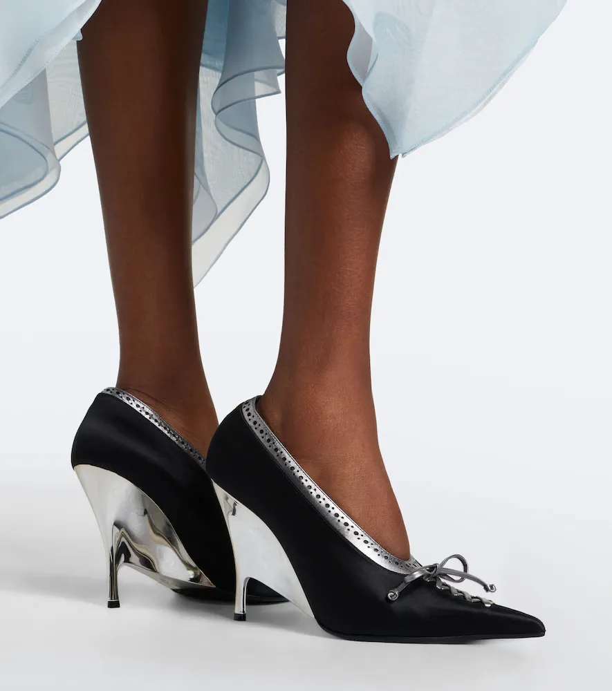 Alexander McQueen Koko leather and satin pumps | Thumbnail 2 Alexander McQueen Koko leather and satin pumps | Thumbnail 2