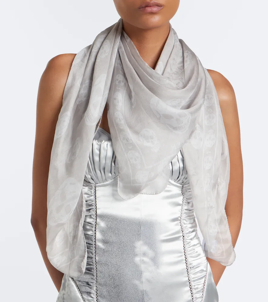 Alexander McQueen Skull silk chiffon scarf | Thumbnail 5 Alexander McQueen Skull silk chiffon scarf | Thumbnail 5