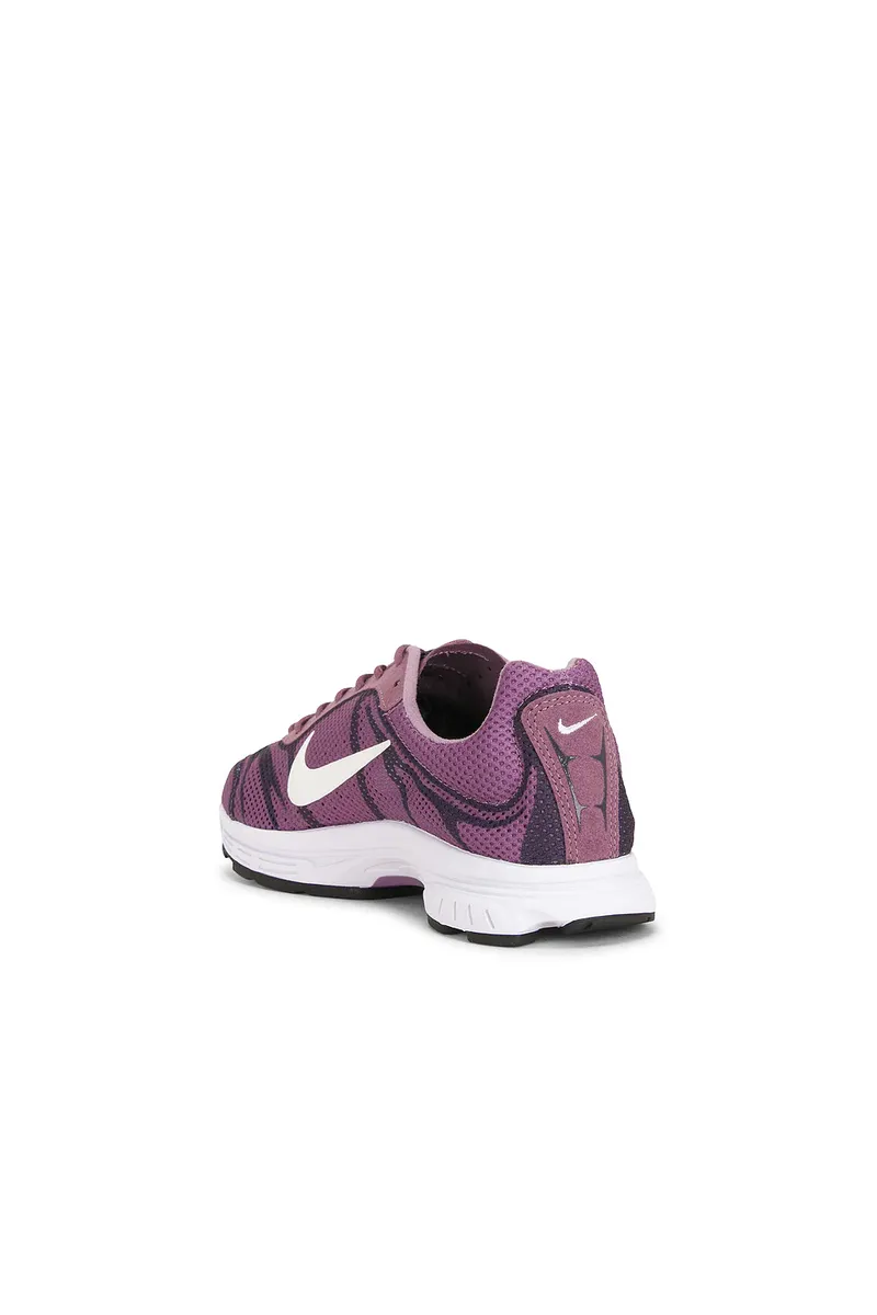 Nike Zoom Streak 3 Sneaker | Thumbnail 3