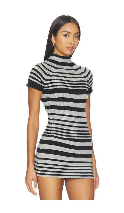 Frankies Bikinis Harmony Cloud Knit Mock Neck Tee | Thumbnail 2