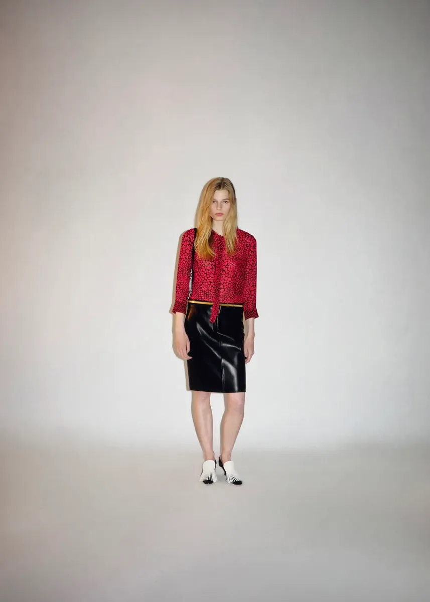 Khaite Dolly Top In Black And Red | Thumbnail 7 Khaite Dolly Top In Black And Red | Thumbnail 7