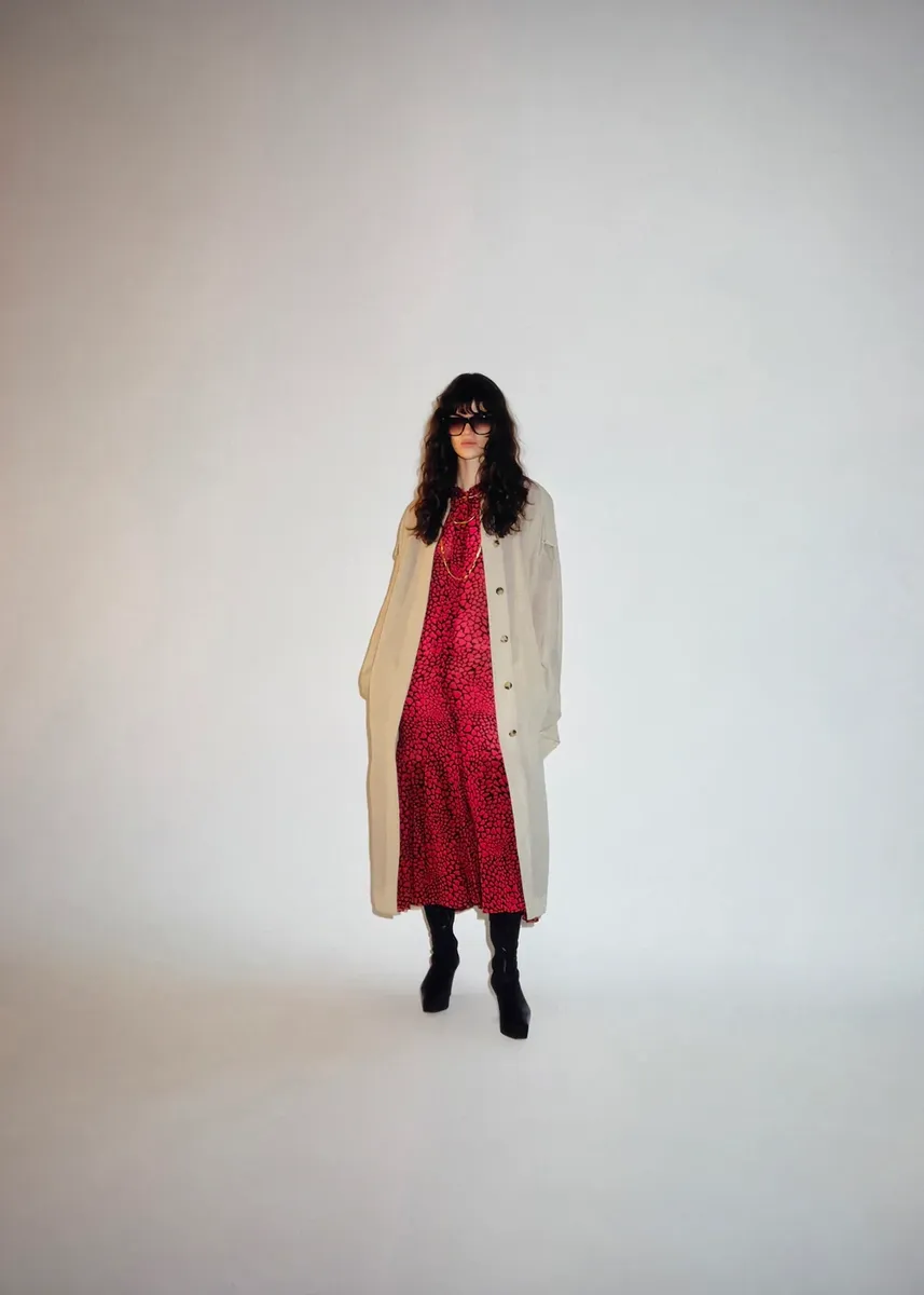 Khaite Noa Coat In Limestone | Thumbnail 6