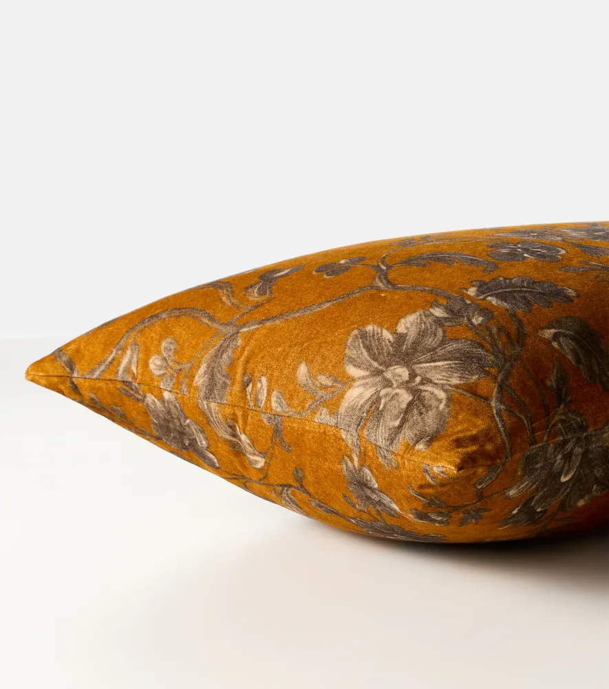The House of Lyria Alpinia cotton and linen velvet cushion | Thumbnail 2