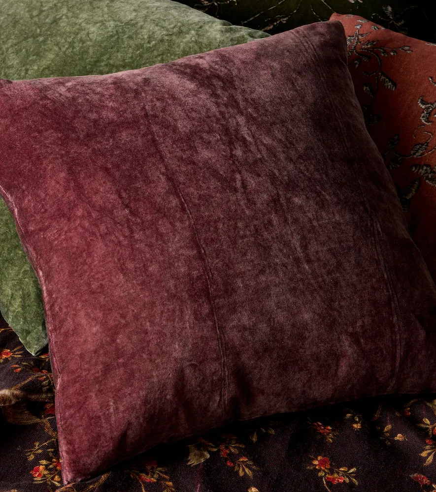 The House of Lyria Clusia cotton and linen velvet cushion | Thumbnail 4