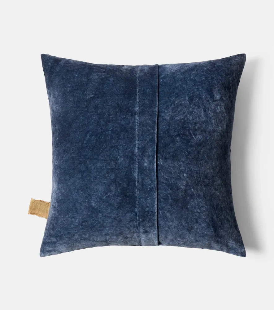 The House of Lyria Clusia cotton and linen velvet cushion | Thumbnail 4