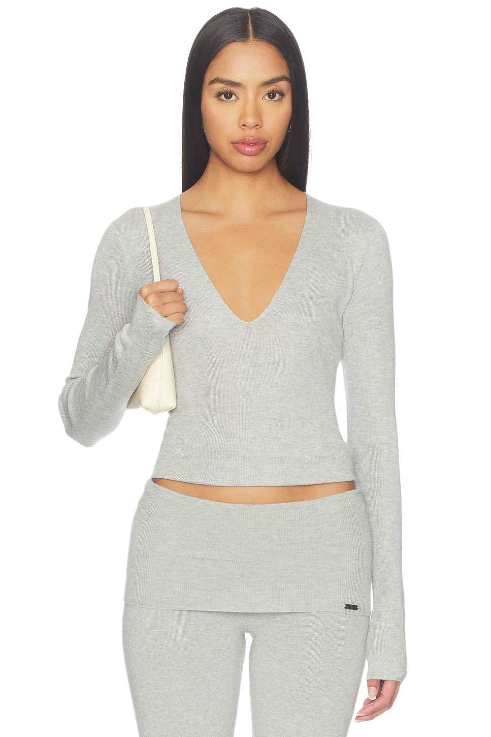Essential Sweaters Long Sleeve V-neck