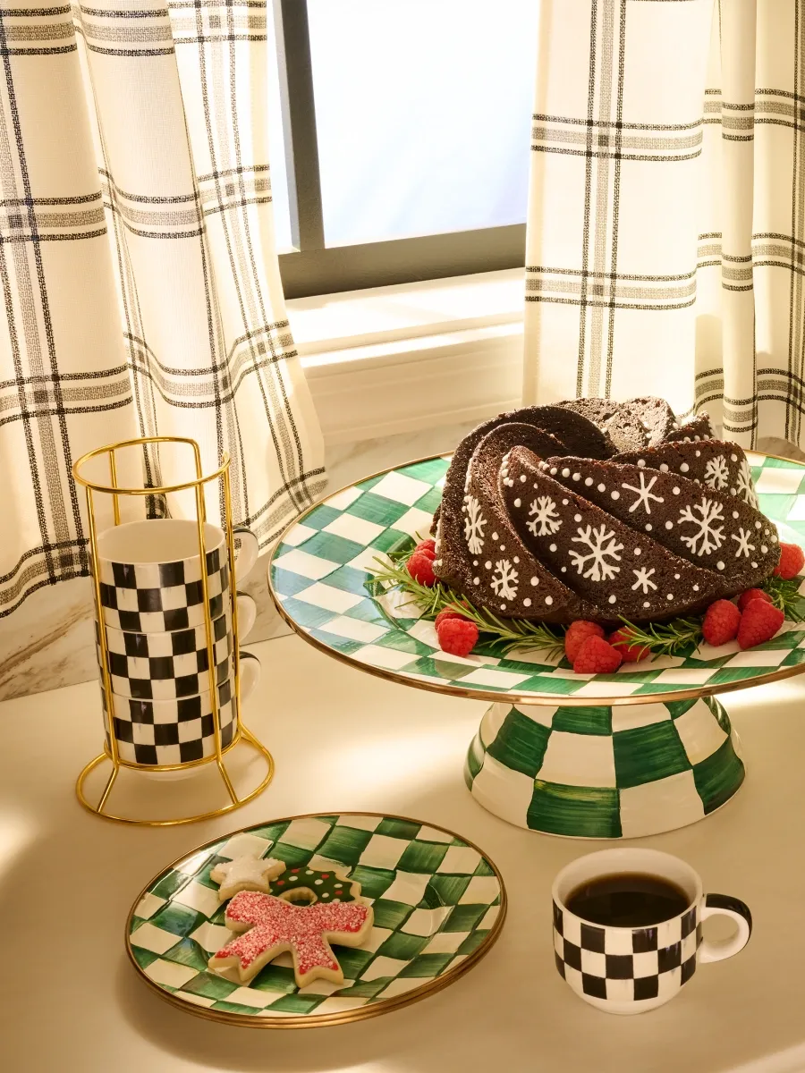 MacKenzie-Childs Courtly Check 4-Piece Cup Set | Thumbnail 10 MacKenzie-Childs Courtly Check 4-Piece Cup Set | Thumbnail 10