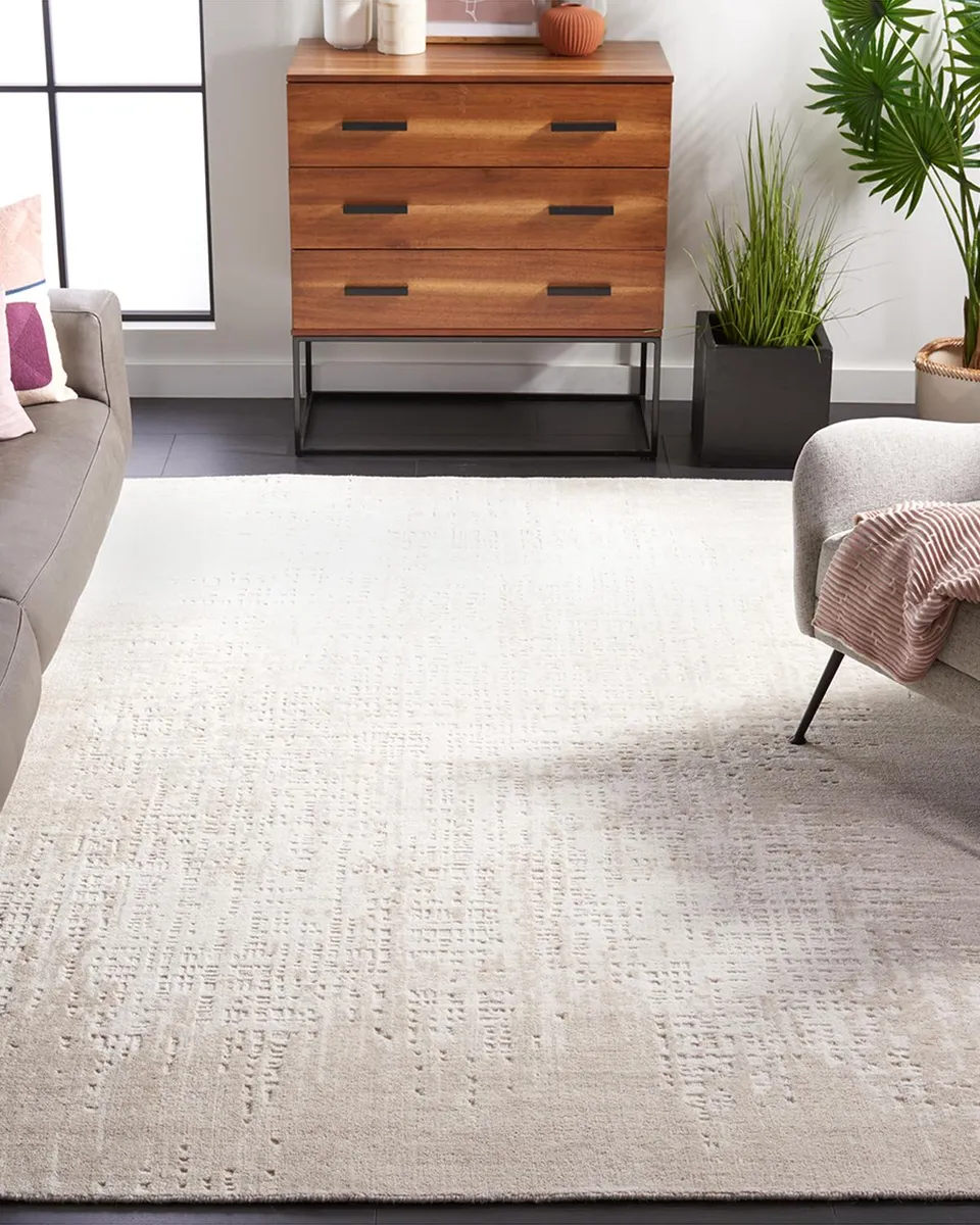 Safavieh Belette Hand-Loomed Rug | Thumbnail 2
