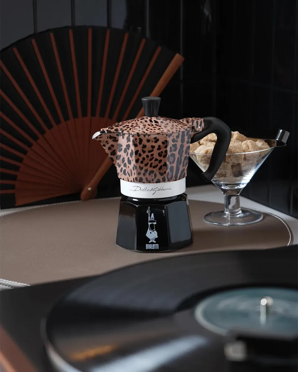 Bialetti x Dolce & Gabbana Leopardo 6-Cup Moka Express | Thumbnail 4 Bialetti x Dolce & Gabbana Leopardo 6-Cup Moka Express | Thumbnail 4