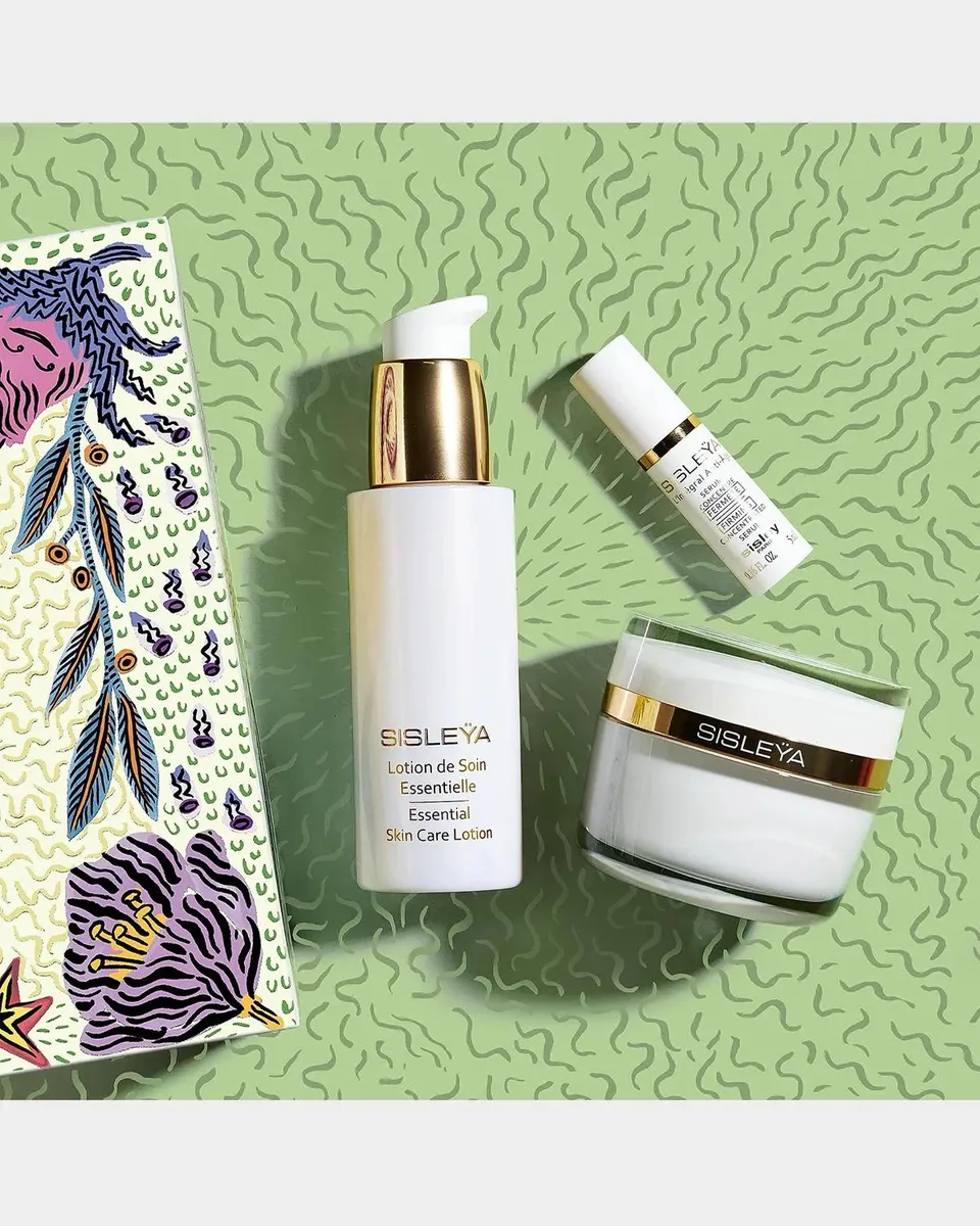 Sisley-Paris x Marie-Victoire de Bascher Sisleya L 'Integral Anti-Age Set | Thumbnail 4 Sisley-Paris x Marie-Victoire de Bascher Sisleya L 'Integral Anti-Age Set | Thumbnail 4