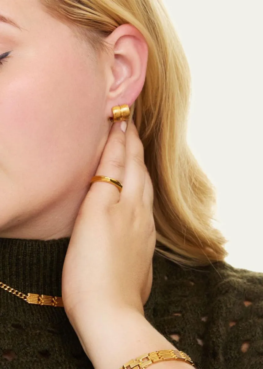 Gwen Beloti Ribbed Double Huggie Hoop Earrings | Thumbnail 2