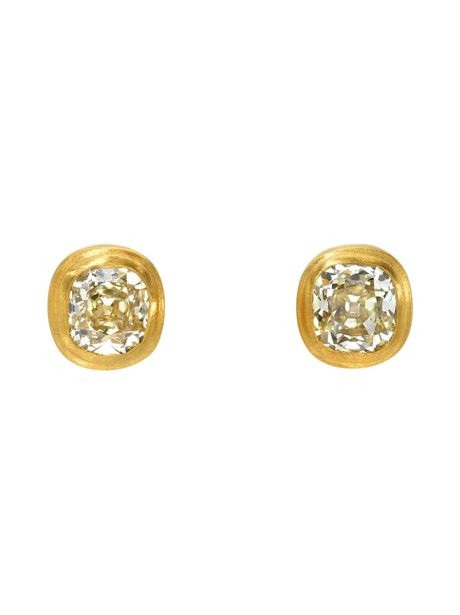 18K Antique Old-Mine Diamond Ziggurat Stud Earrings 18K Antique Old-Mine Diamond Ziggurat Stud Earrings