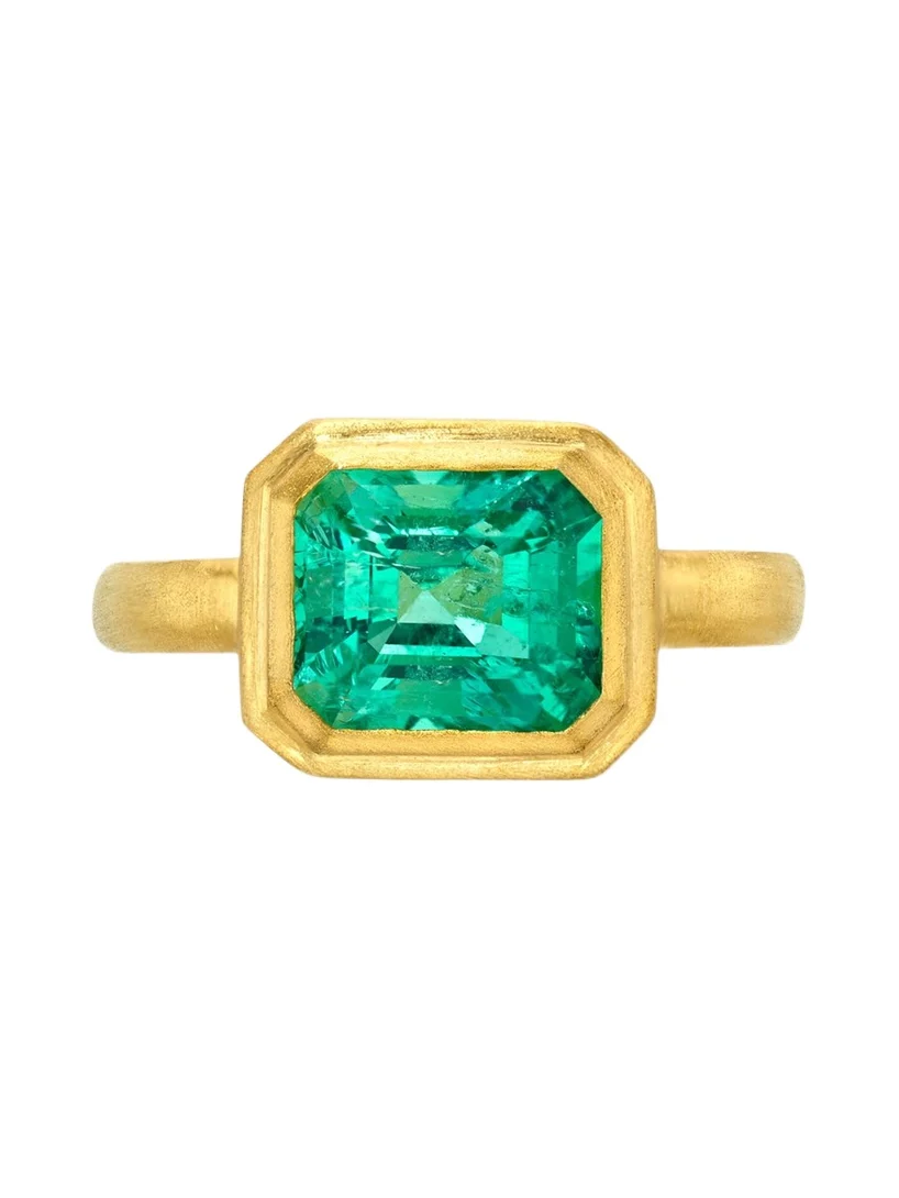 18K Yellow Gold Emerald Ziggurat Ring 18K Yellow Gold Emerald Ziggurat Ring