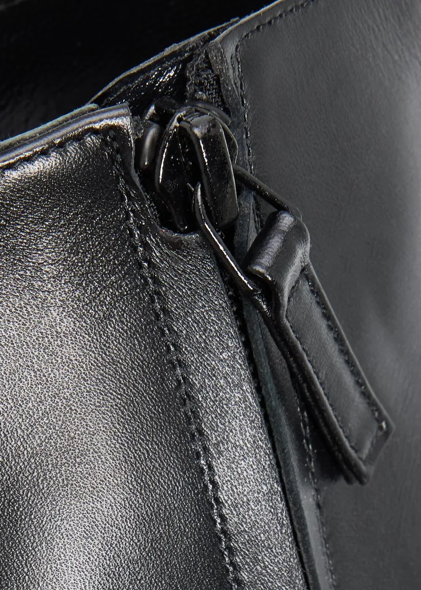 Proenza Schouler Trap Flat Leather Ankle Boots | Thumbnail 5