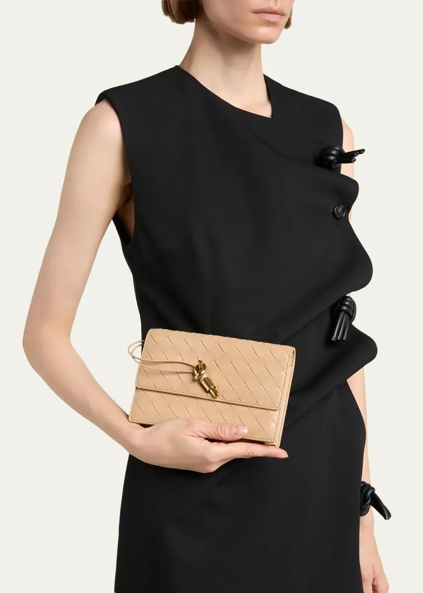 Bottega Veneta Andiamo Leather Chain Pouch Bag | Thumbnail 2