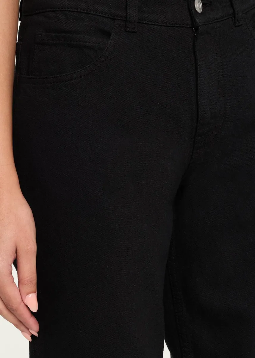 The Row Carlyl Mid-Rise Straight-Leg Jeans | Thumbnail 5