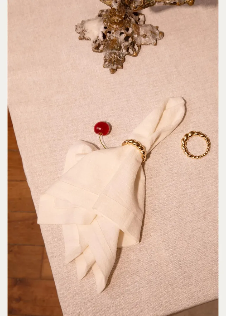 L'Objet x Jessica McCormack Shell Napkin Rings, Set of 4 | Thumbnail 2 L'Objet x Jessica McCormack Shell Napkin Rings, Set of 4 | Thumbnail 2