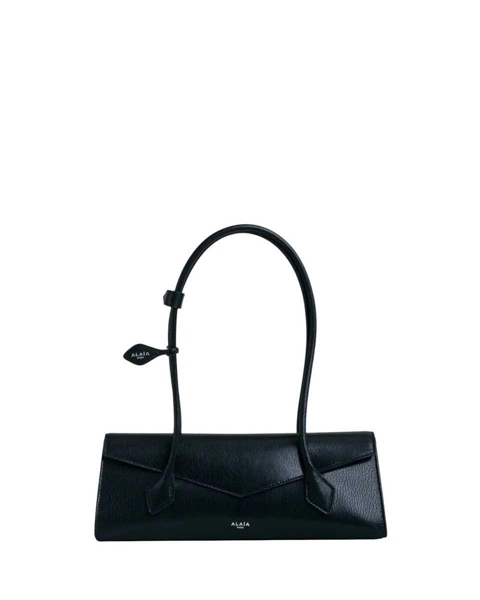 ALAÏA Le Teckel Medium Leather Flap Bag | Thumbnail 2 ALAÏA Le Teckel Medium Leather Flap Bag | Thumbnail 2