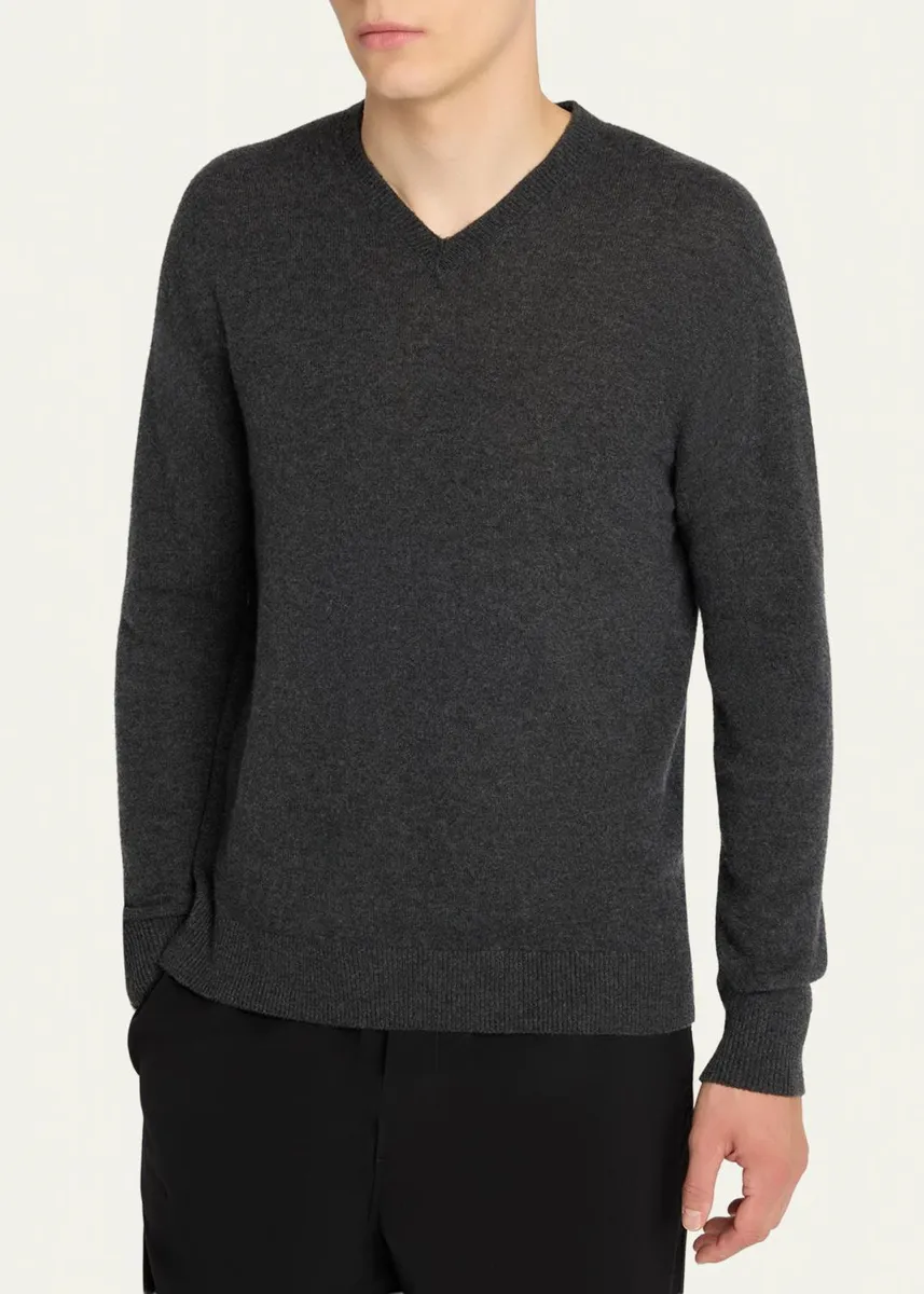 The Row Men's Thamm Cashmere V-Neck Sweater | Thumbnail 4 The Row Men's Thamm Cashmere V-Neck Sweater | Thumbnail 4