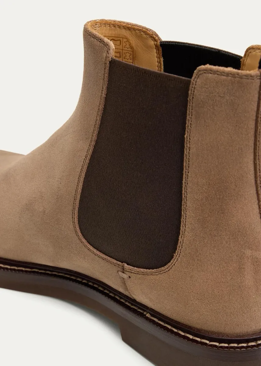 Brunello Cucinelli Men's Suede Rubber-Sole Chelsea Boots | Thumbnail 5