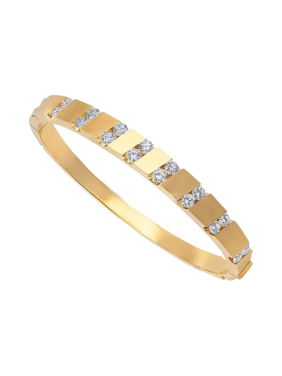 Nexus 18K Yellow Gold Alternating Diamond Bangle
