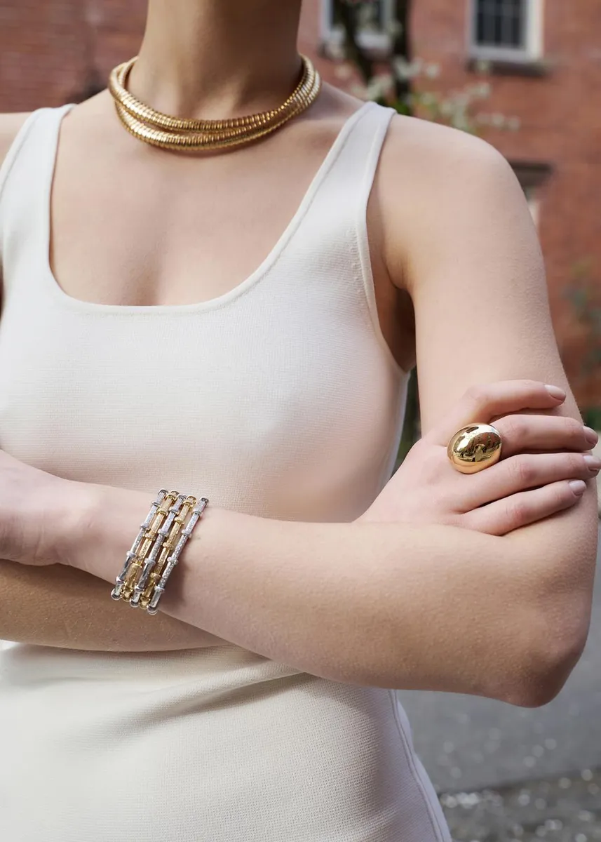 SIDNEY GARBER 18K Yellow Gold Spring Bracelet with Diamonds | Thumbnail 2 SIDNEY GARBER 18K Yellow Gold Spring Bracelet with Diamonds | Thumbnail 2