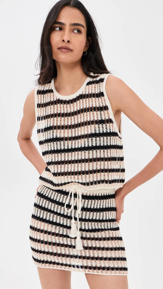LSpace Sander Coverup Top | Thumbnail 2 LSpace Sander Coverup Top | Thumbnail 2
